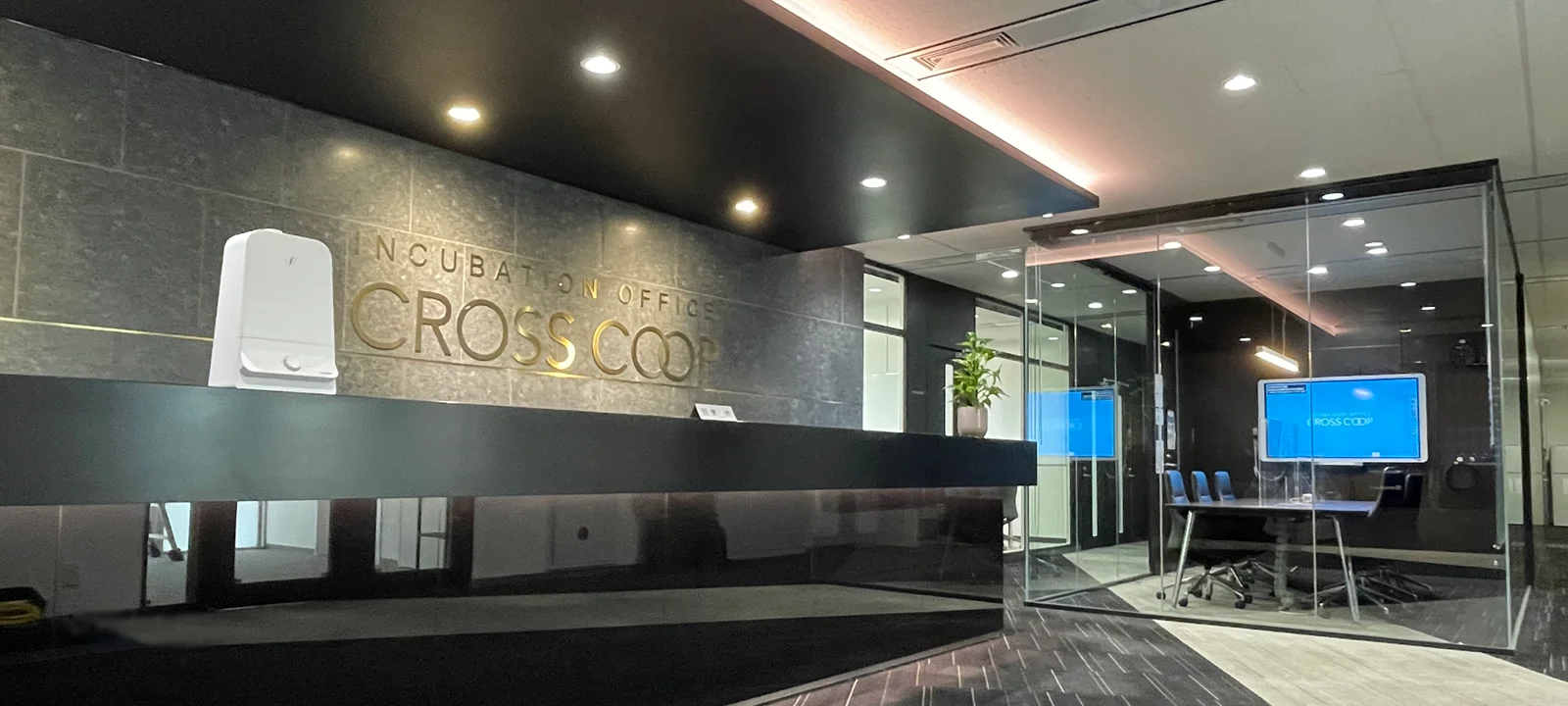 CROSSCOOP新宿AVENUEのシェアオフィス｜新宿区 新宿・西新宿（サムネイル8）