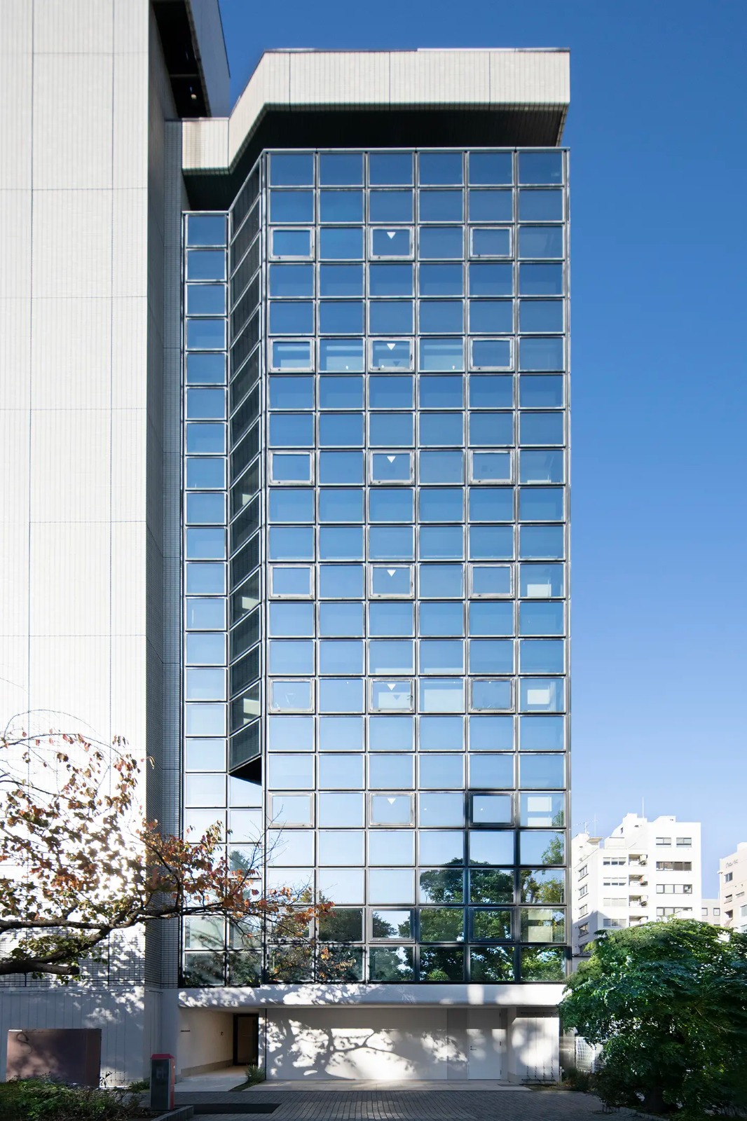 新宿御苑フロントのセットアップオフィス｜新宿区 新宿・西新宿（サムネイル12）