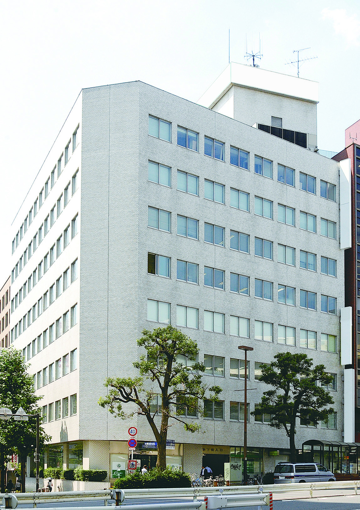 日本生命横浜西口ビル｜横浜市西区の賃貸オフィス