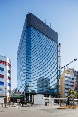 ＮＭＦ川崎東口ビルのオフィスビル外観｜川崎市川崎区（写真1）