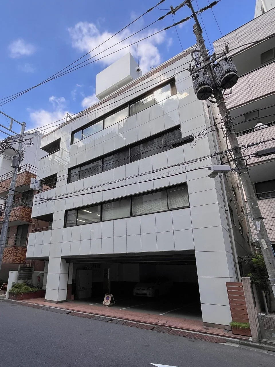 いろは本郷ビル 1 外観 1
