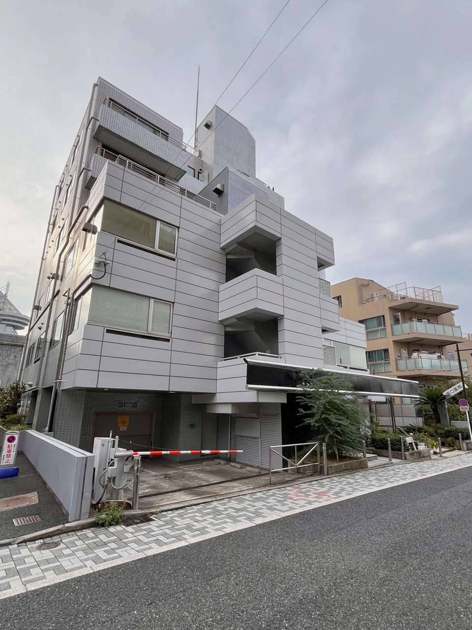 本郷フジビル 2 外観 1