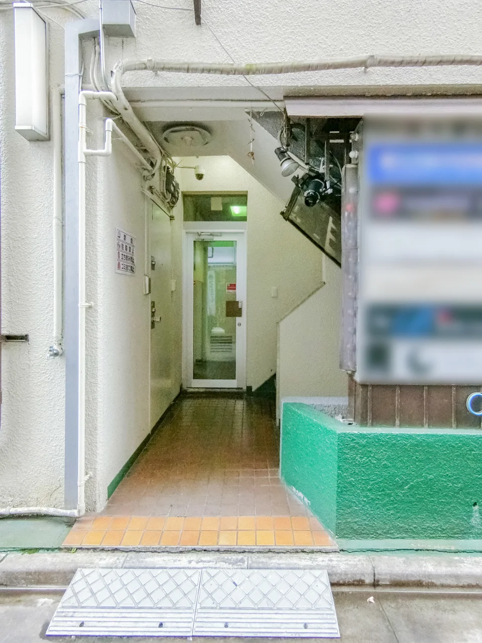 五十君(イギミ)ビル 3 エントランス 5
