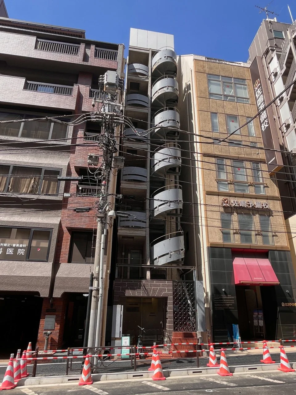 PROX Building(ブロックスビル) B1〜8階一括貸し 外観 1