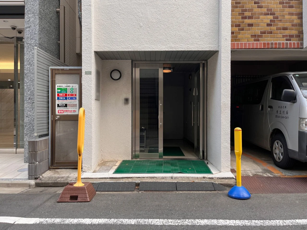 いすゞビル 3 エントランス 5