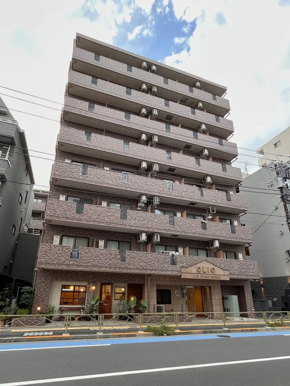 OLIO白山 1 外観 2