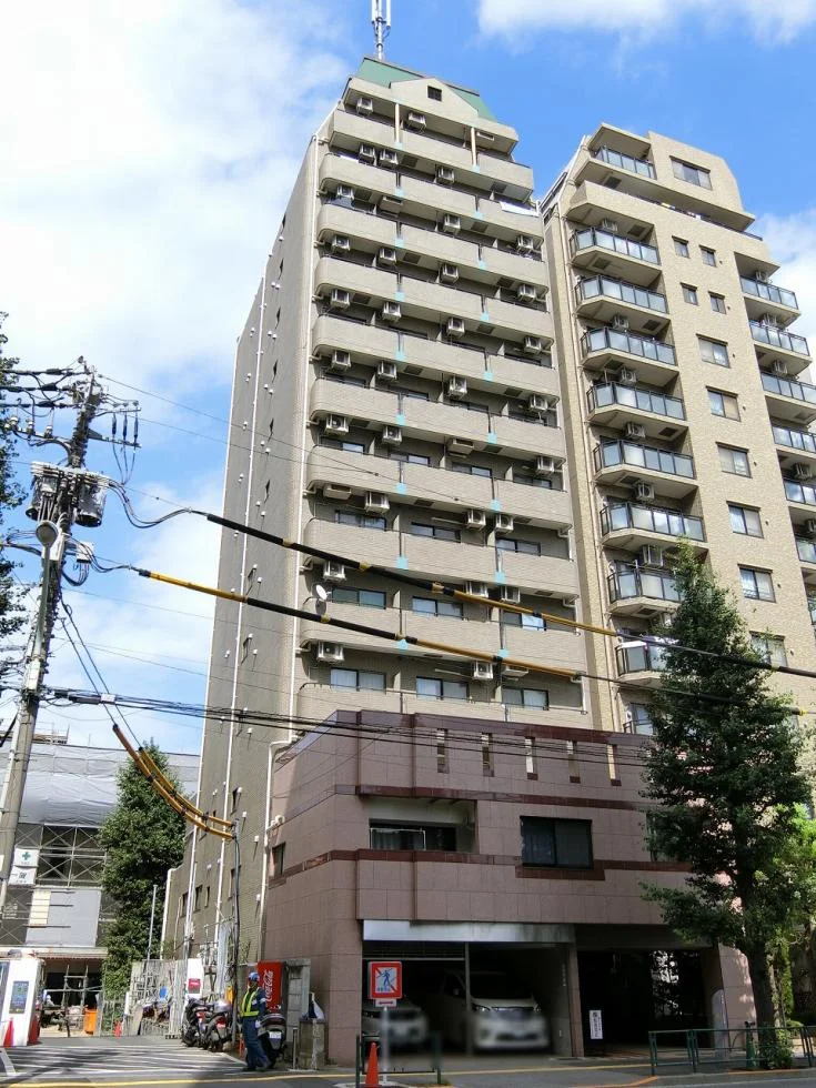 ロイヤルグリーン本郷 1 外観 1