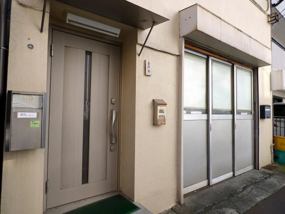 文京区水道1丁目貸事務所・倉庫 2 エントランス 7