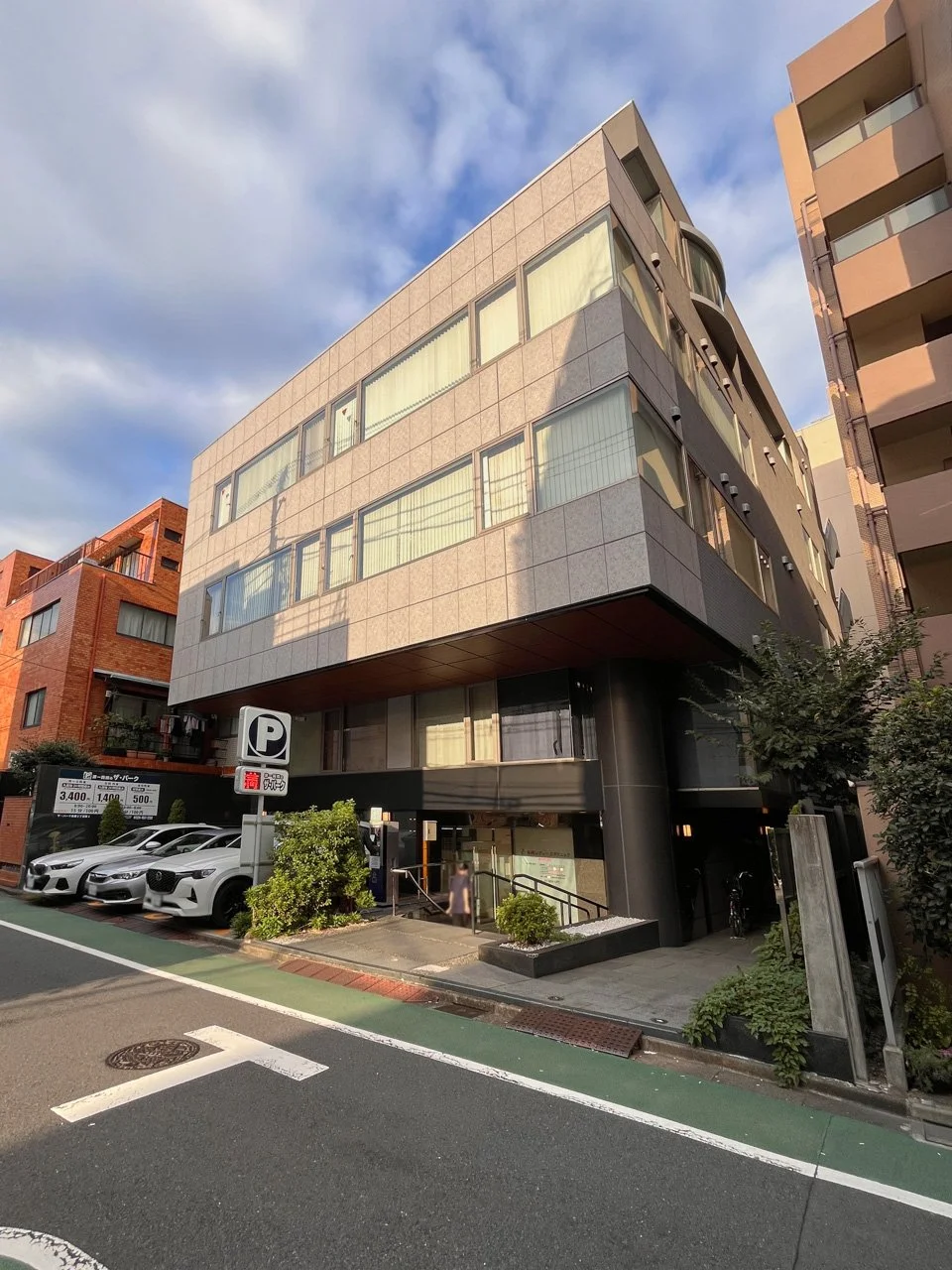 ユニゾ本郷2丁目ビル 2 外観 1
