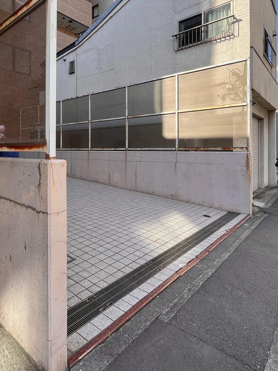 NKビル新大塚 7 エントランス 3