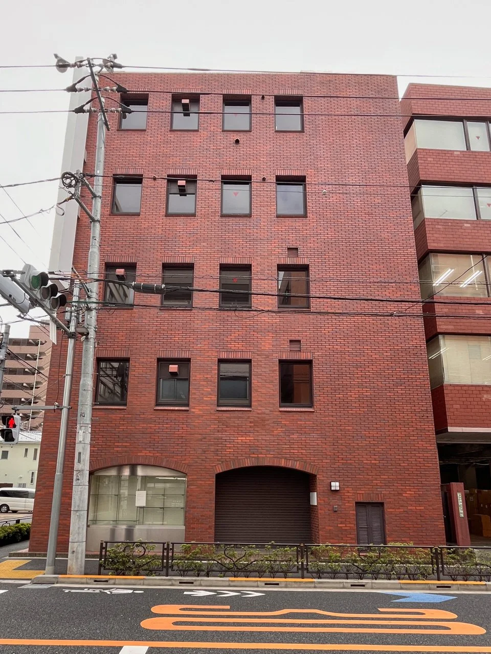 サン・クロレラビル