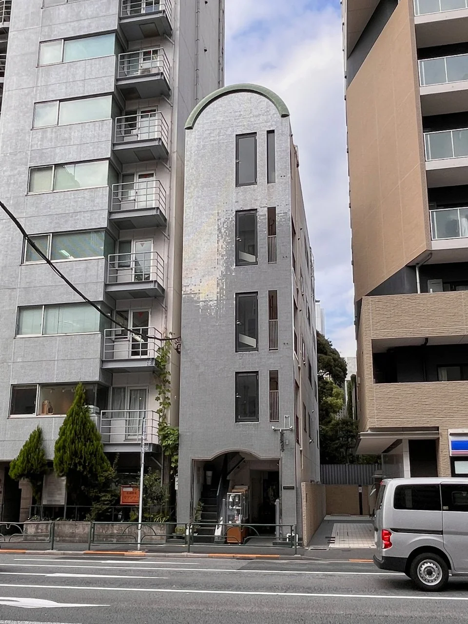 本郷MTビル 5 外観 2