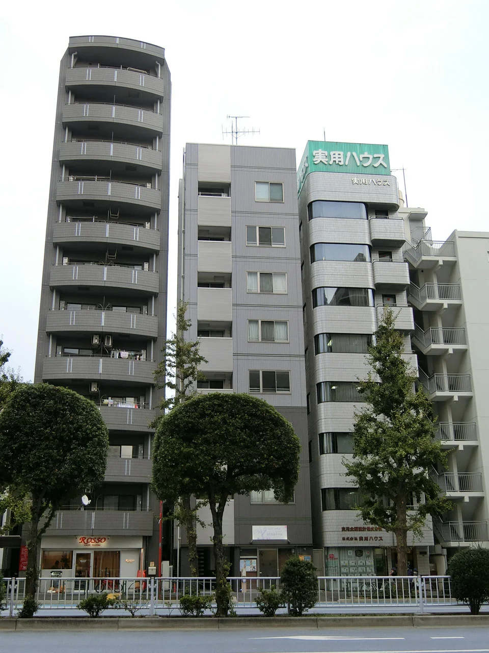 ヴェラデール白山ビル 1 外観 2
