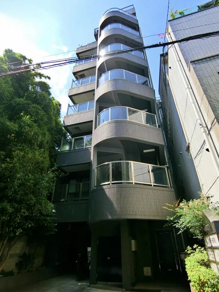 湯島堀井ビル 外観 1