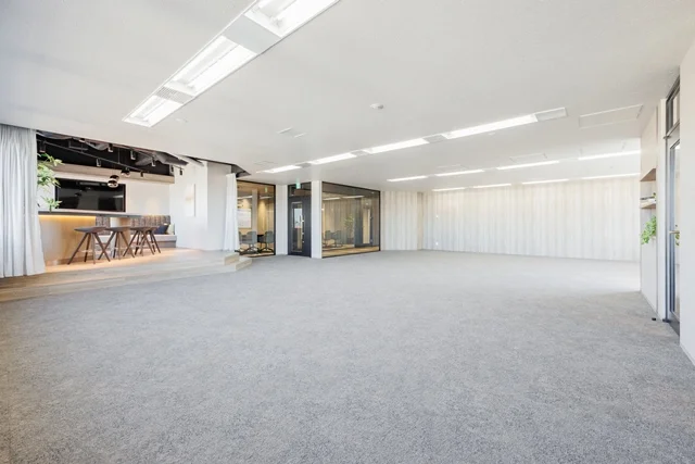 いちご本郷3丁目ビル 7