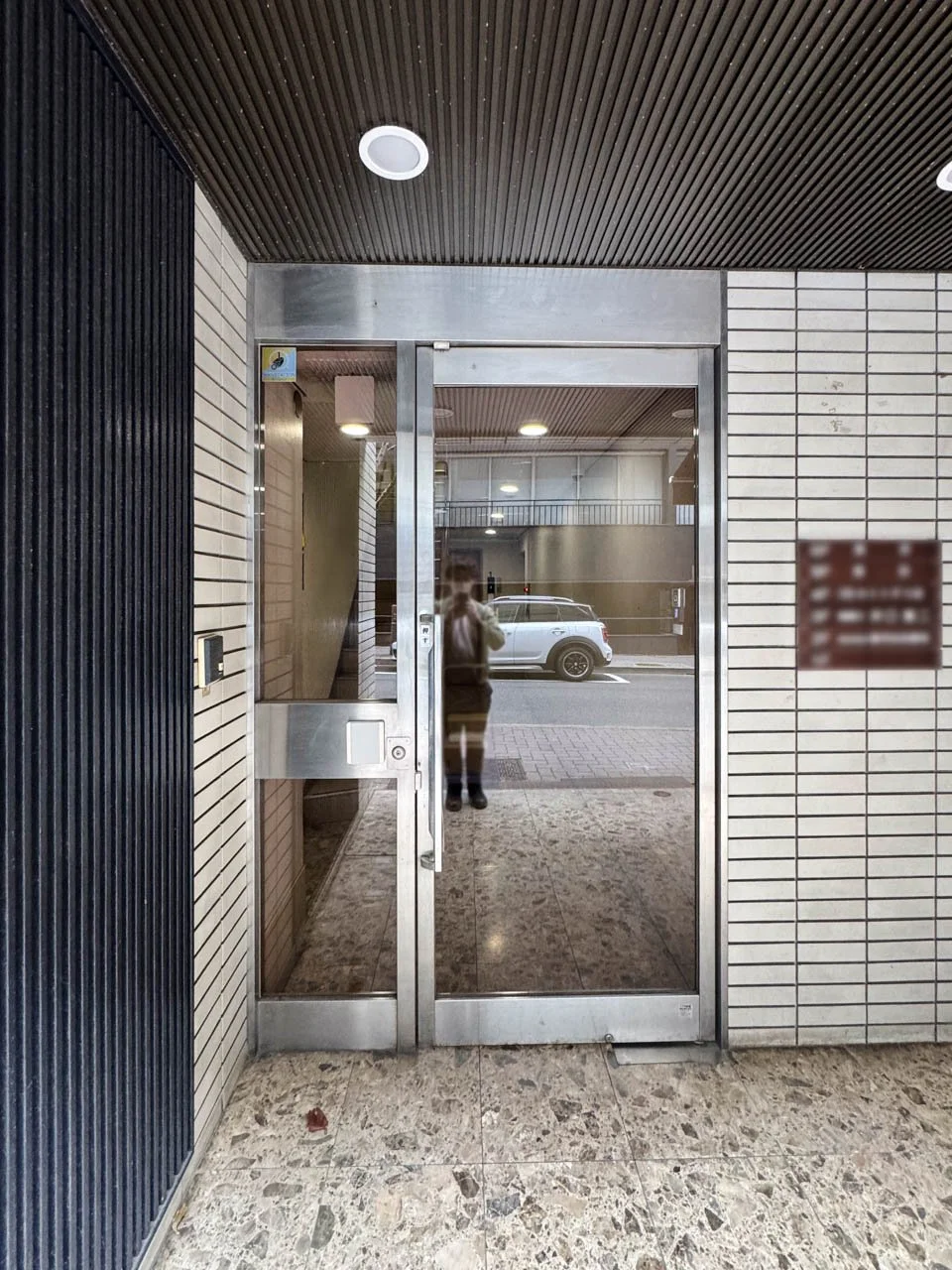 百瀬ビル新館 4 エントランス 4