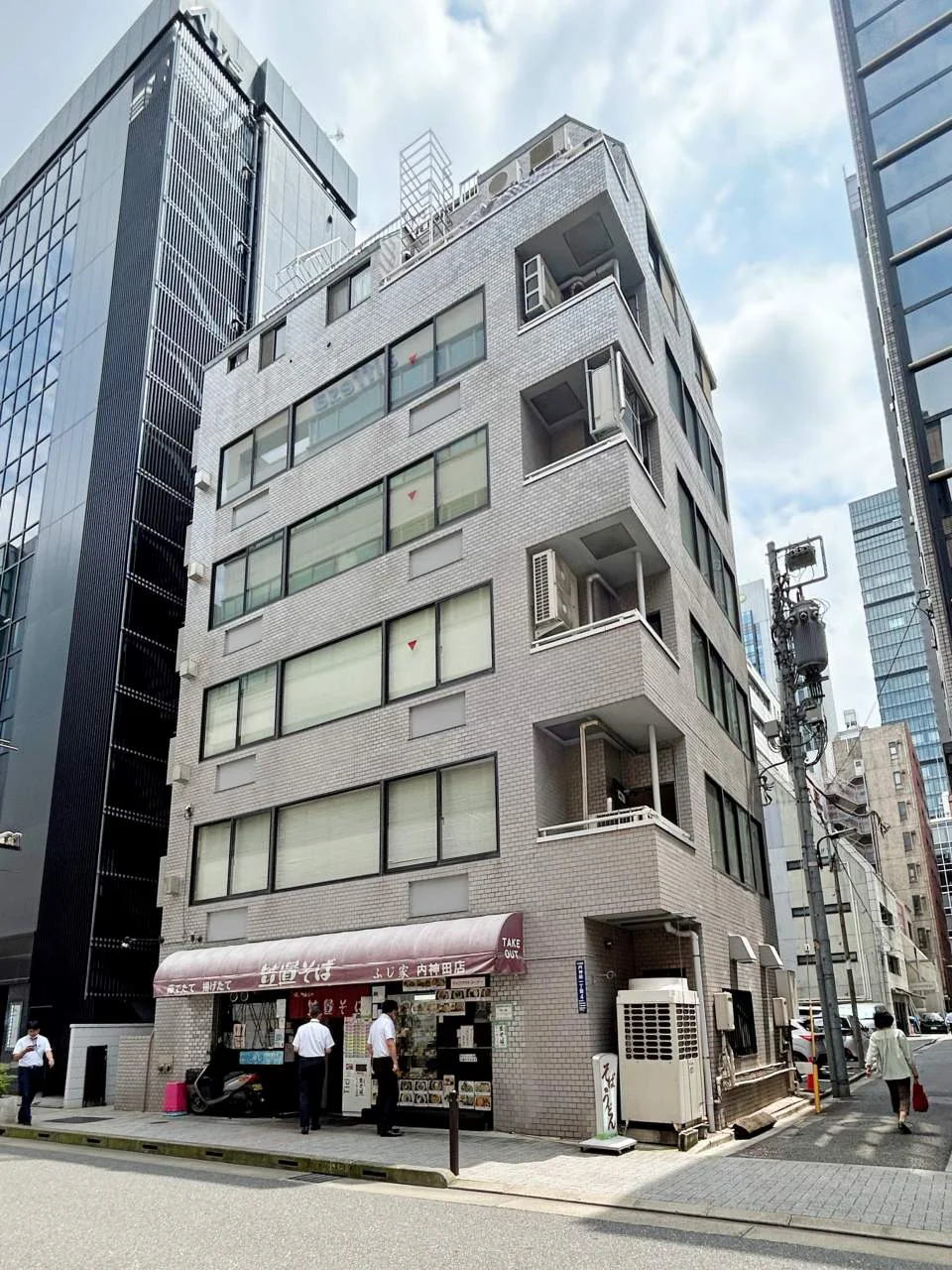 松苗ビル 2 外観 1