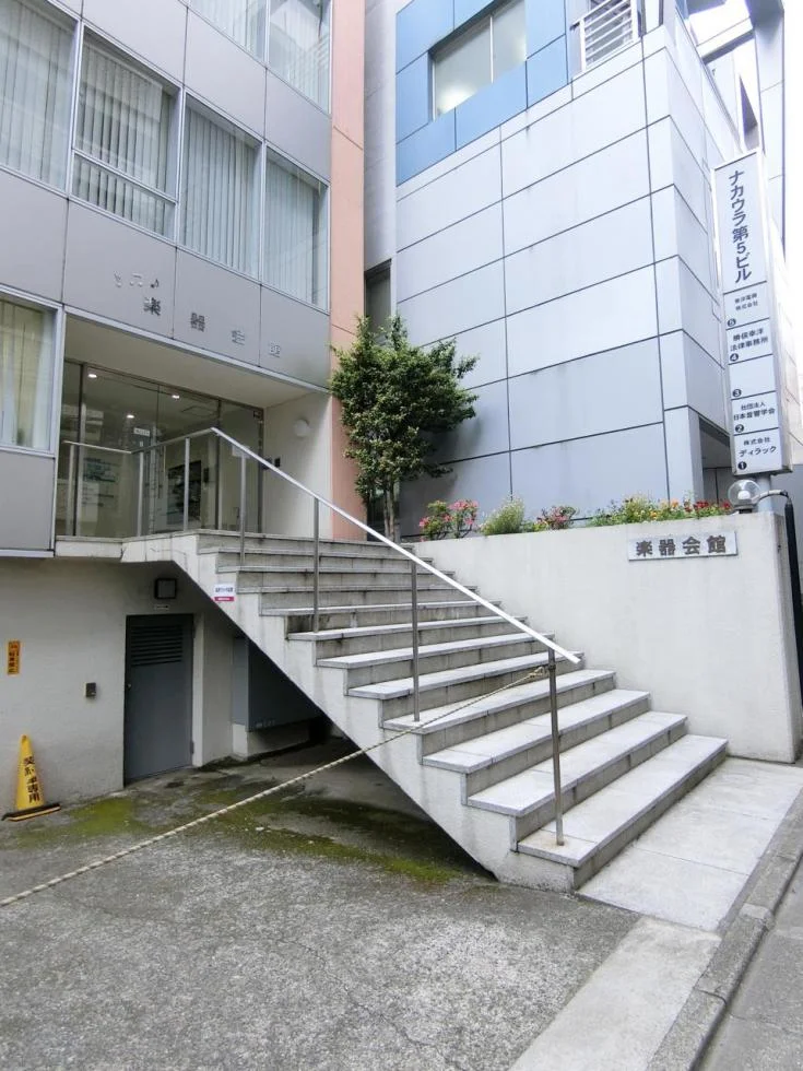 楽器会館ビル 1 エントランス 3