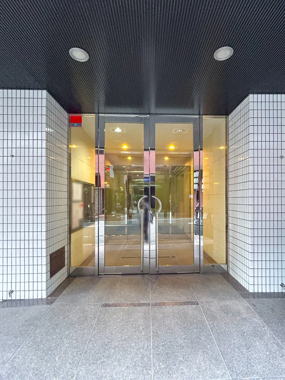 麹町山口ビル 4 エントランス 3