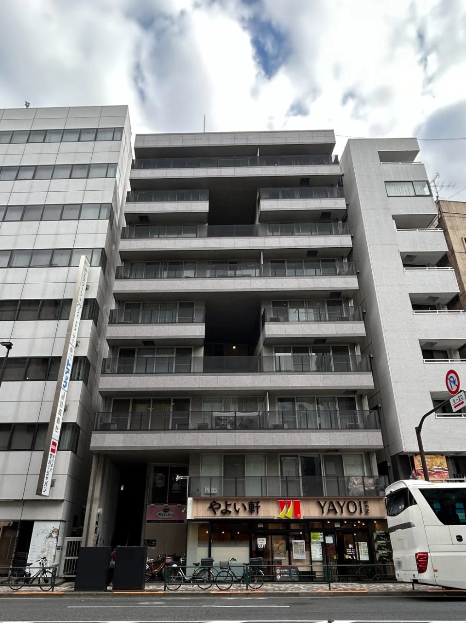 FH協和スクエアビル - 画像1