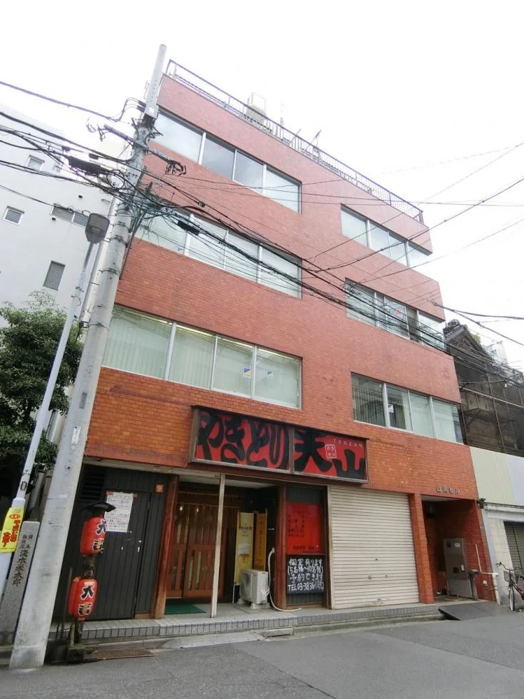 山岡ビル 3 オフィスビル外観 1