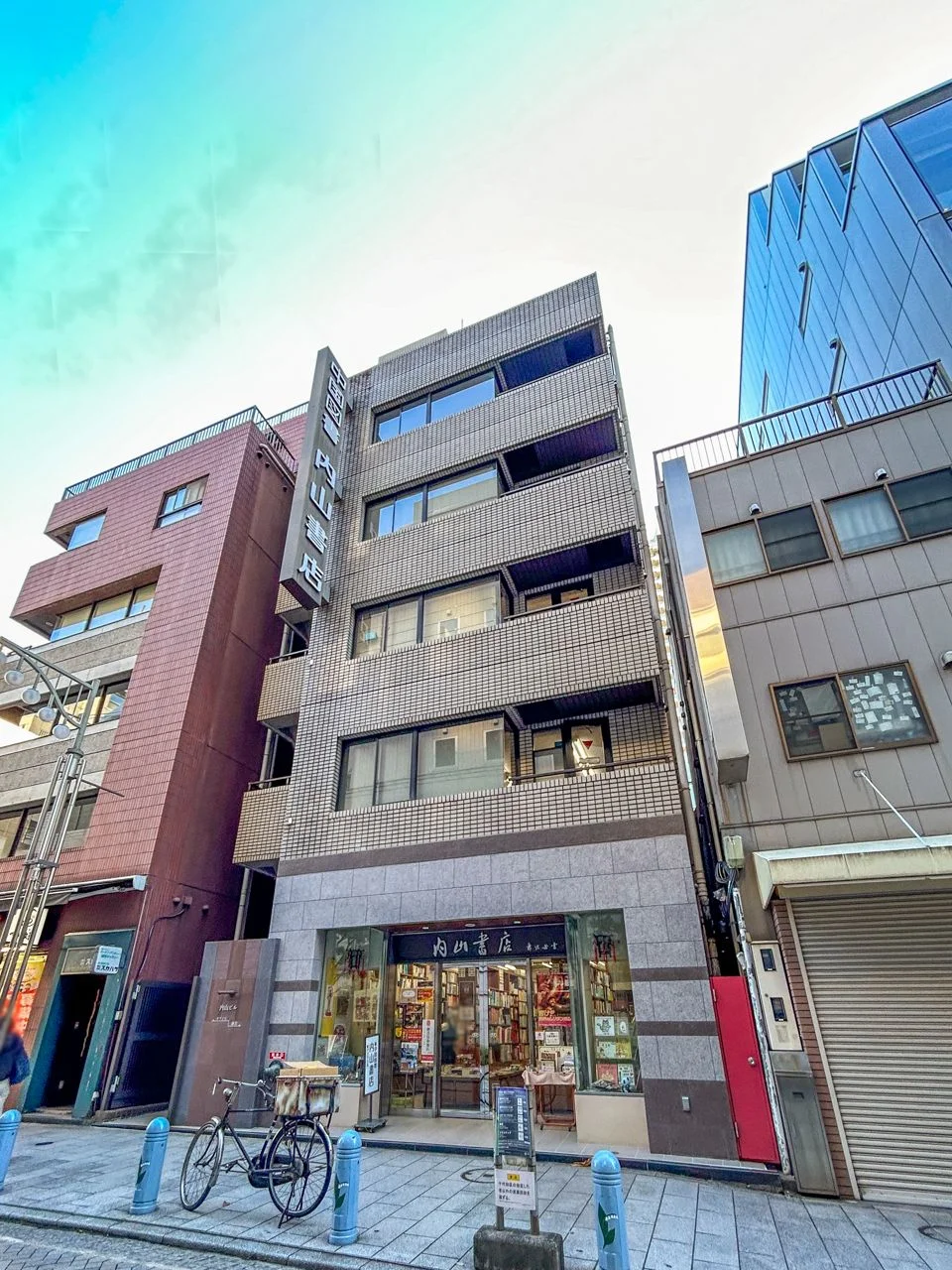 内山ビル 5 外観 1