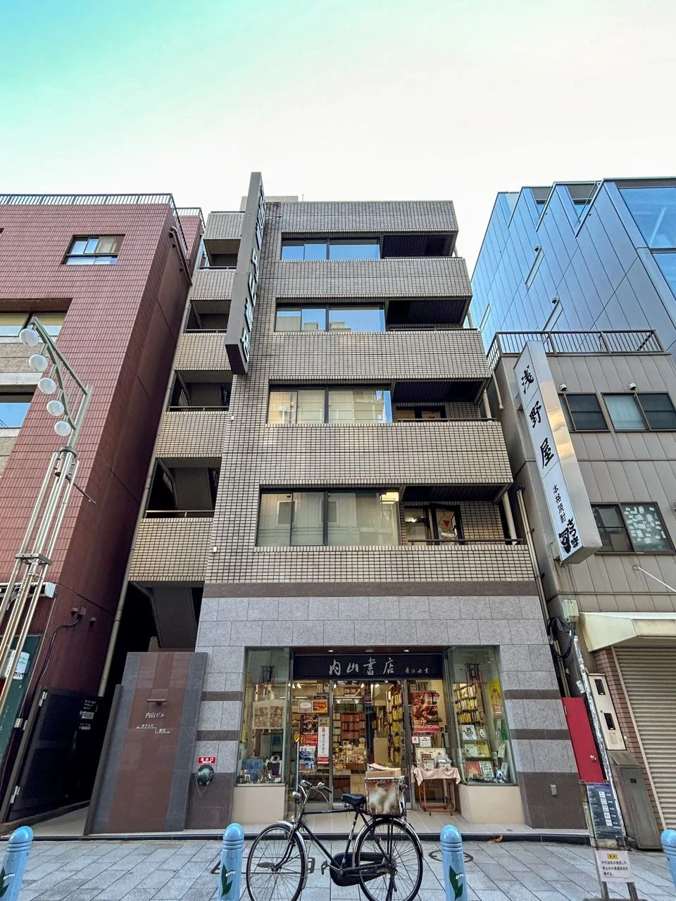内山ビル 5 外観 2