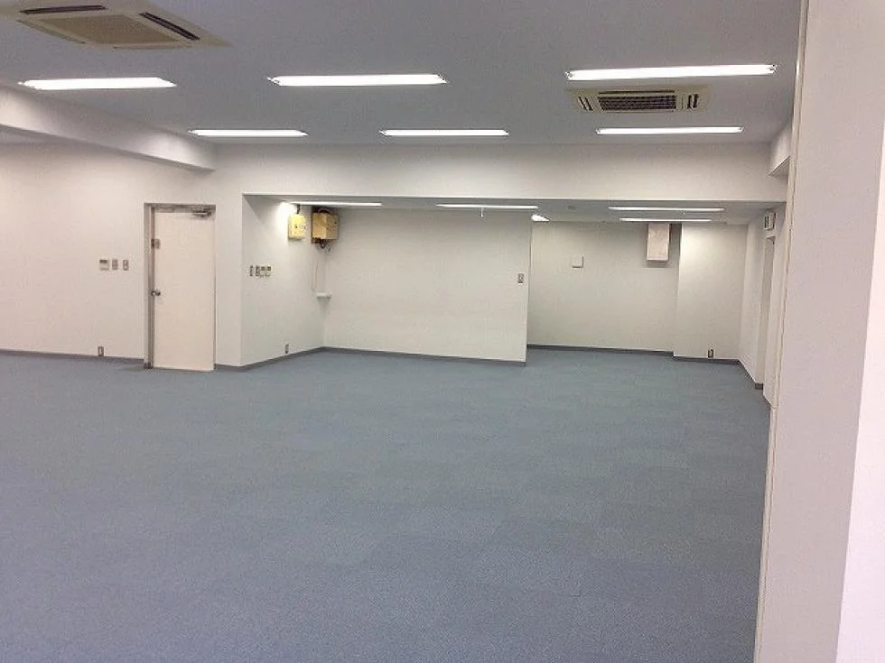 菅山ビル 2 執務室 9