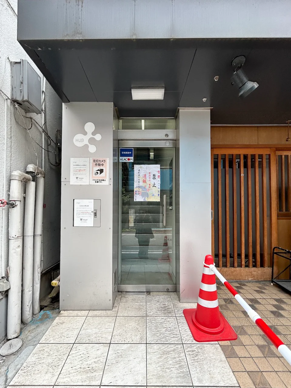 HUB神田三崎町 2 ビルエントランス 5