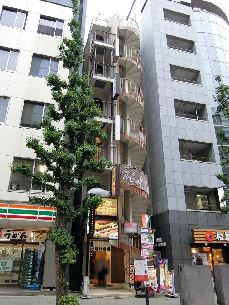 サンゴビル 3 外観 2