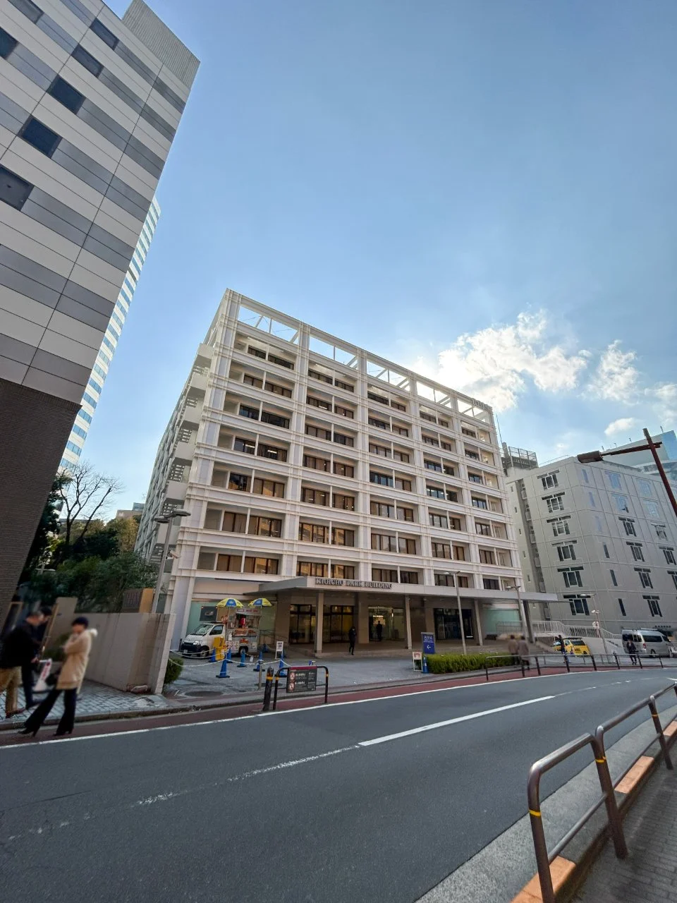 紀尾井町パークビル 3 オフィスビル外観 2