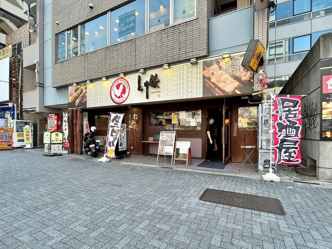 信交ビル 5 ビルエントランス 3