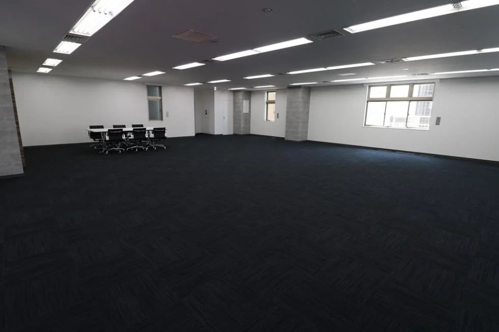 グランファースト神田紺屋町 5 執務室 7