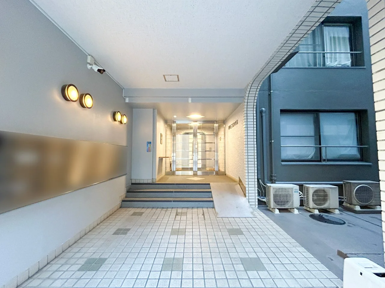 麹町3丁目ハウス 1 エントランス 4