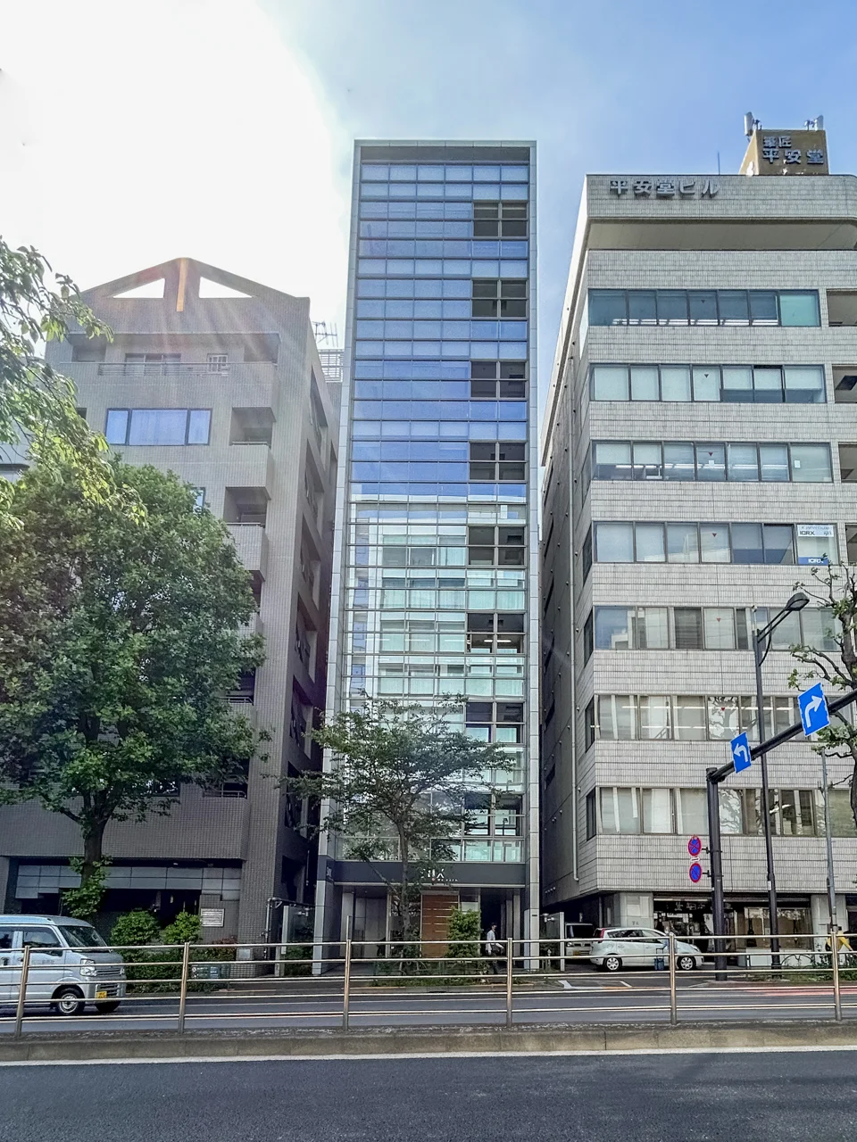 SIIX BUILDING(シークス)ビル 4 オフィスビル外観 1