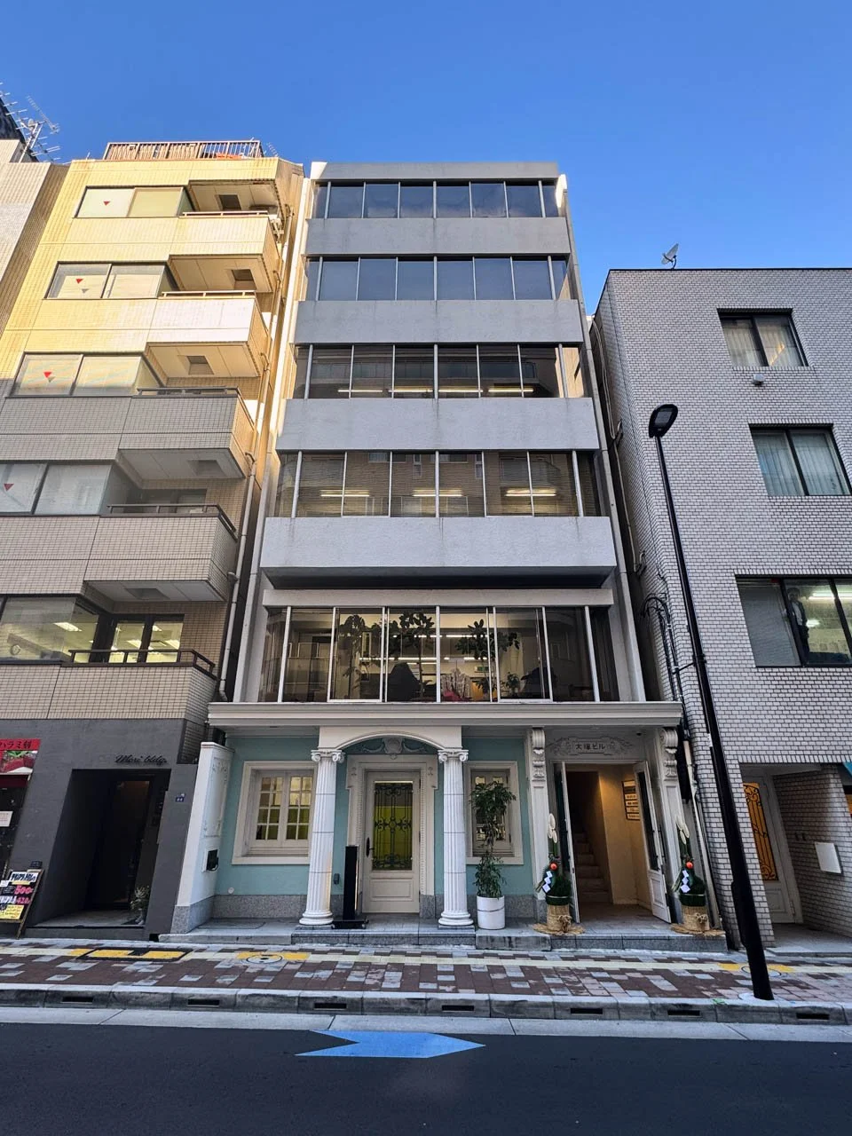 大塚ビル 2 オフィスビル外観 2