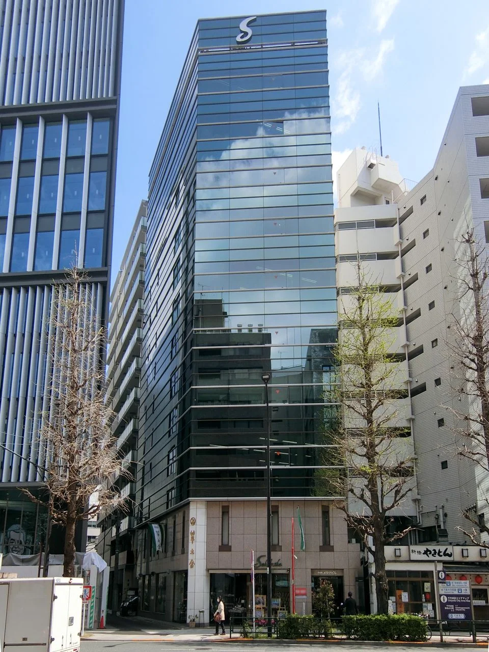 小川町メセナビル 9 オフィスビル外観 1
