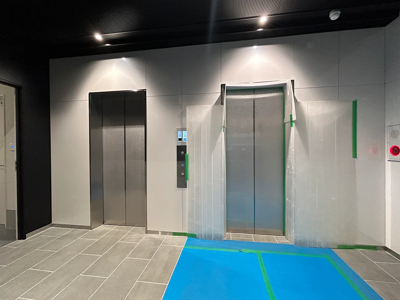 少年画報ビル 7 共有部 5