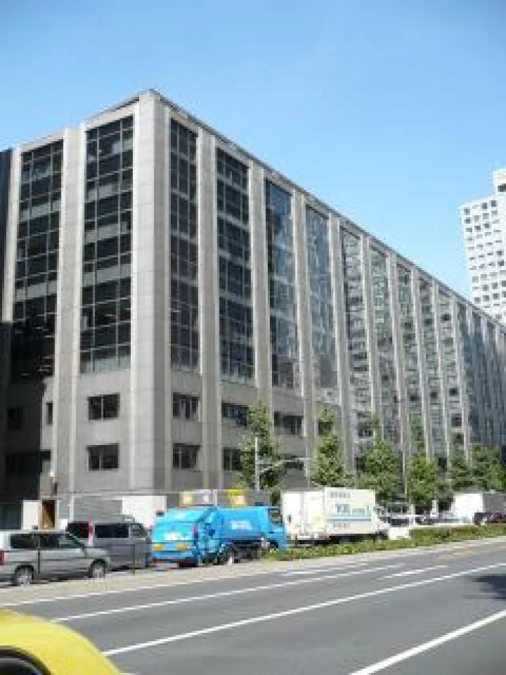 新大手町ビル 3 オフィスビル外観 1