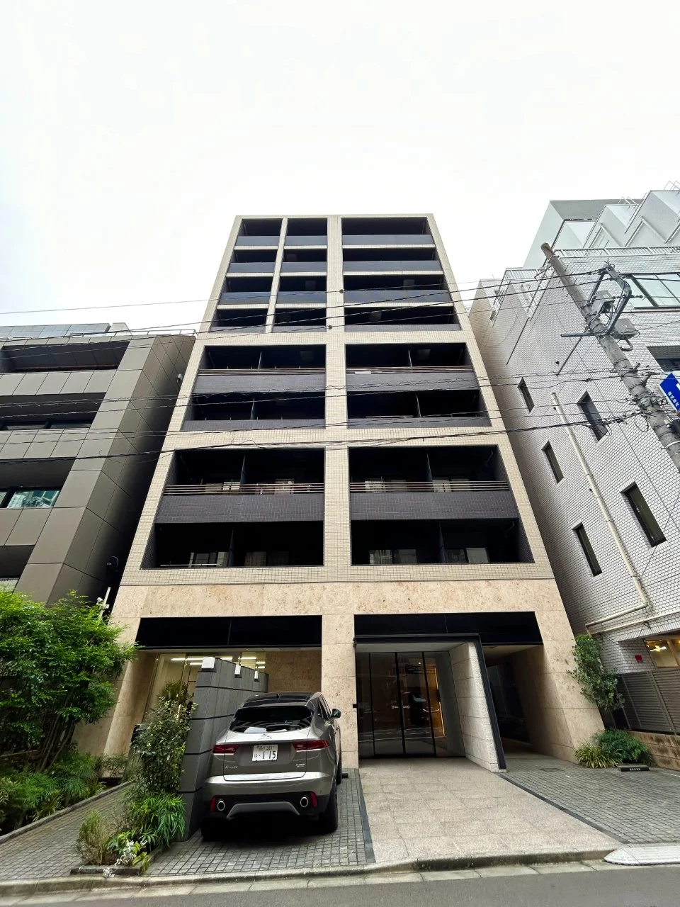 THE AXIS KOJIMACHI(ザアクシス麹町) 1 外観 2