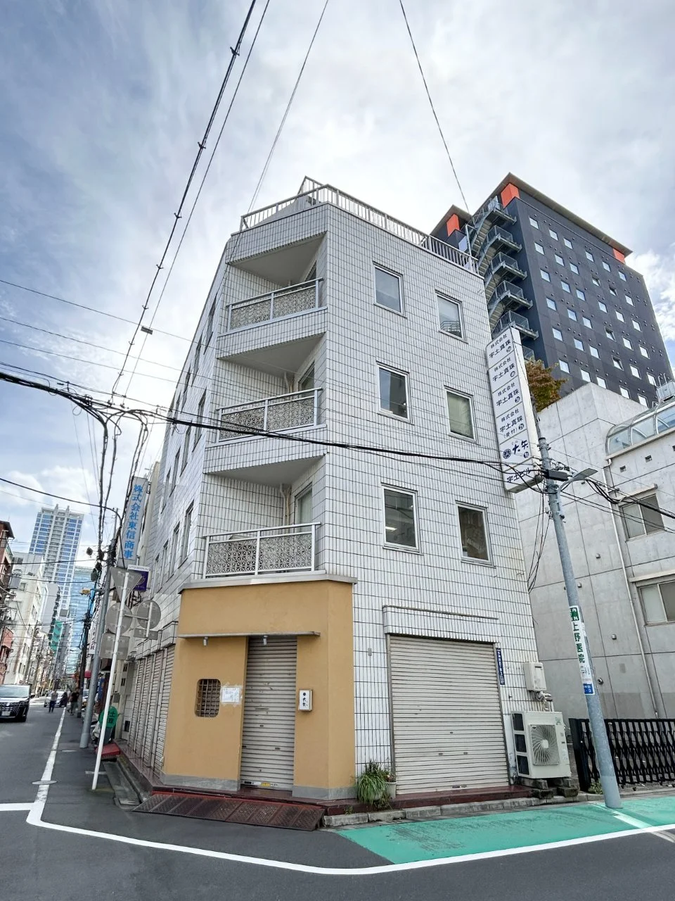 宇土ビル 4 オフィスビル外観 1