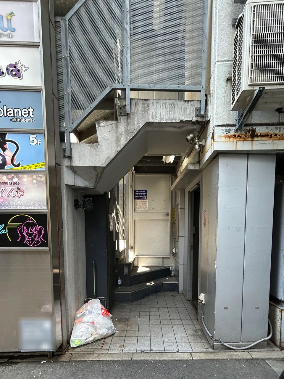 リバティー10号館 4 エントランス 3
