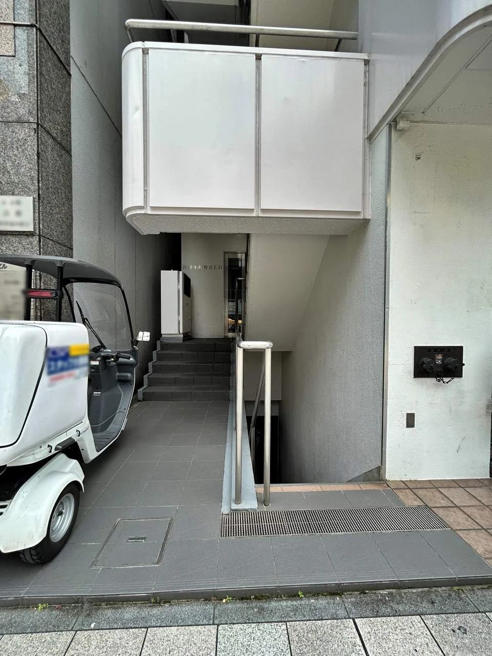 神田小川町ビル 8 エントランス 4