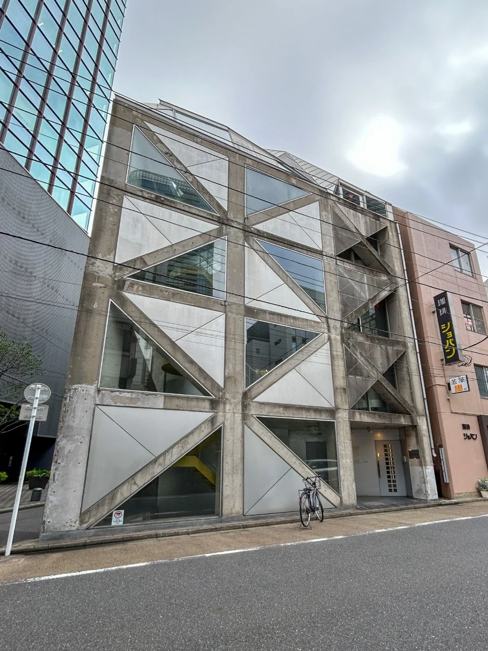 梅村・明照ビル 4 オフィスビル外観 1