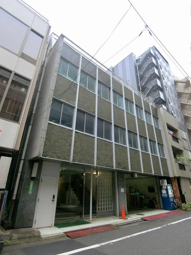 須田町駐車場ビル 3 オフィスビル外観 1