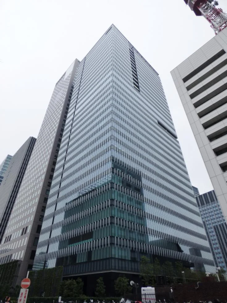 日本経済新聞本社ビル 9 外観 2