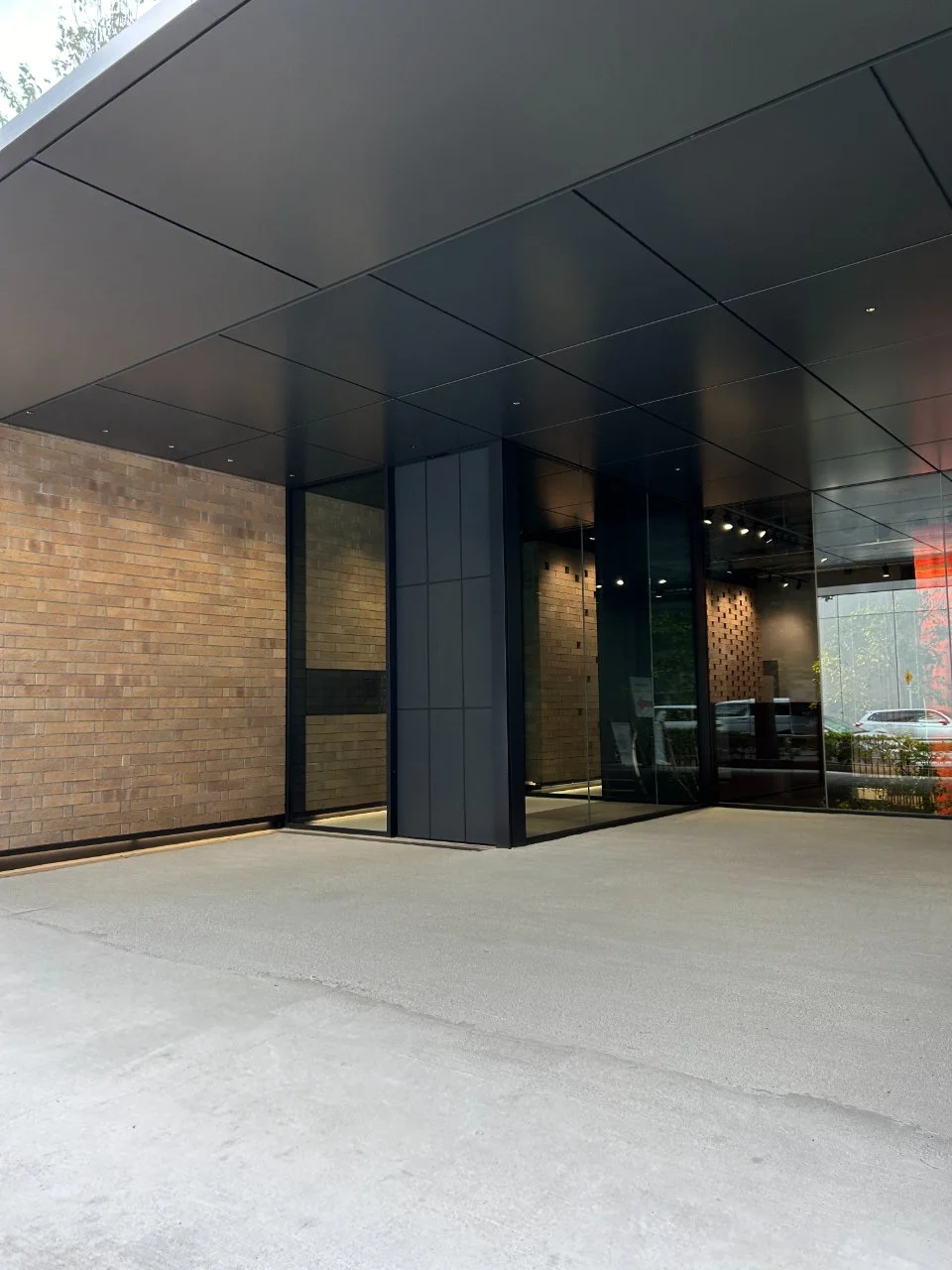 WORK VILLA MITOSHIRO 9 エントランス 3
