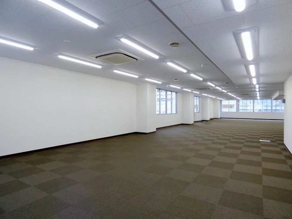 産報佐久間ビル 3 執務室 7