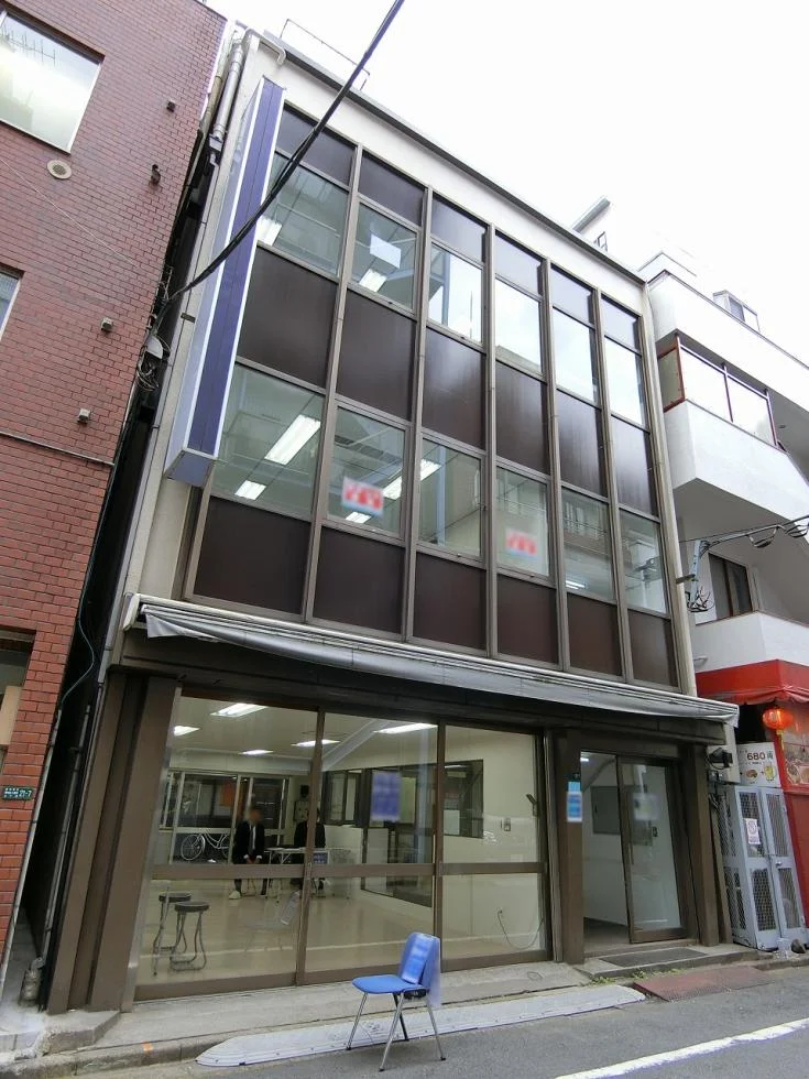 千代田電通ビル 地下1階から5階一棟貸し 外観 1