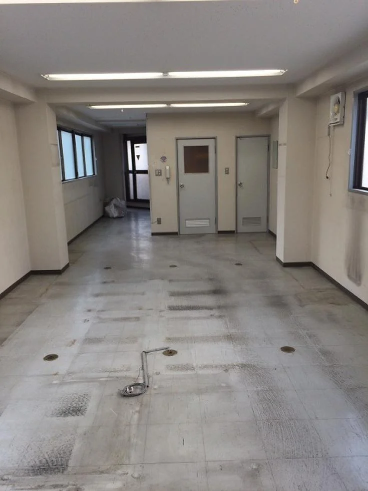 神保町渡東ビル 7 執務室 7